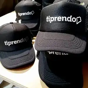 Uniformes corporativos estampados - Serigrafía profesional en lote Remeras uniforme corporativo serigrafía estampado personalizado evento